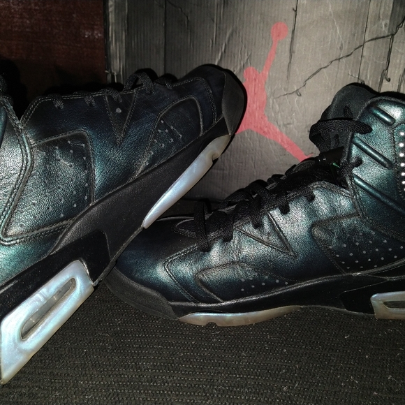 Jordans retro 6 green/black size 15 - Picture 4 of 7